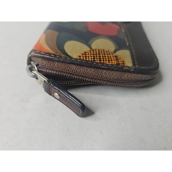FOSSIL Key•Per Zip Around Wallet Clutch Fall Flowers Coated Canvas 8"x4" - Picture 3 of 15